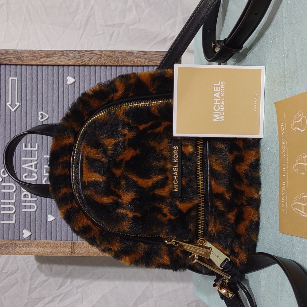 LIKE NEW RARE MICHAEL KORS SMALL BACKPACK